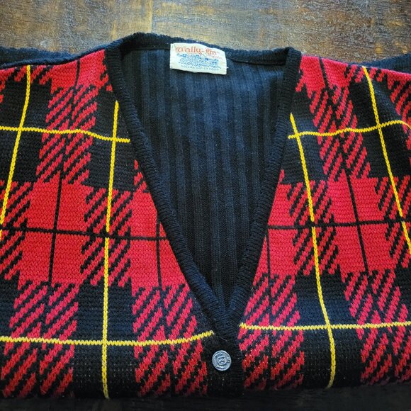 XL Vintage red and black plaid pattern vest  by Tally Ho - Picture 3 of 8